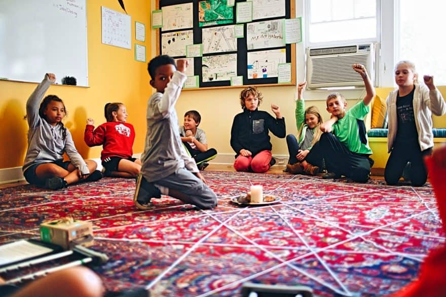 Montessori & Waldorf Comparison Rainbow Community School